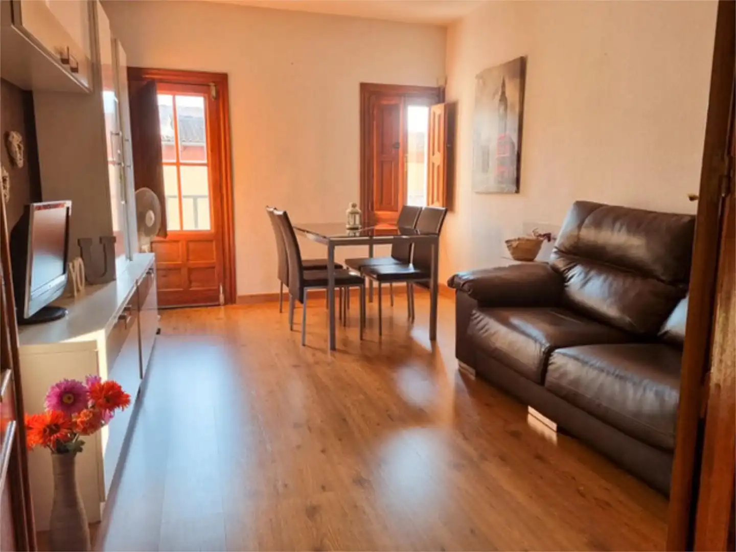 Living room of Flat for sale in Siles  with Heating, Terrace and Storage room