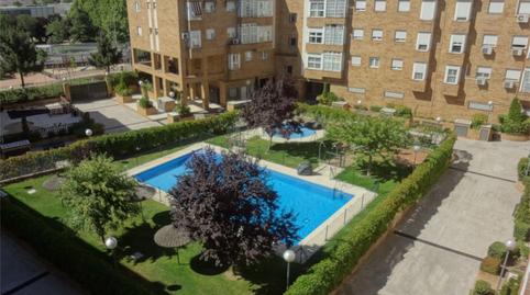 Flat to rent in Calle del Rio, 45, Fresnos I y II, Madrid - image 2 Photo 2 of Flat to rent in Calle del Rio, 45, Fresnos I y II, Madrid