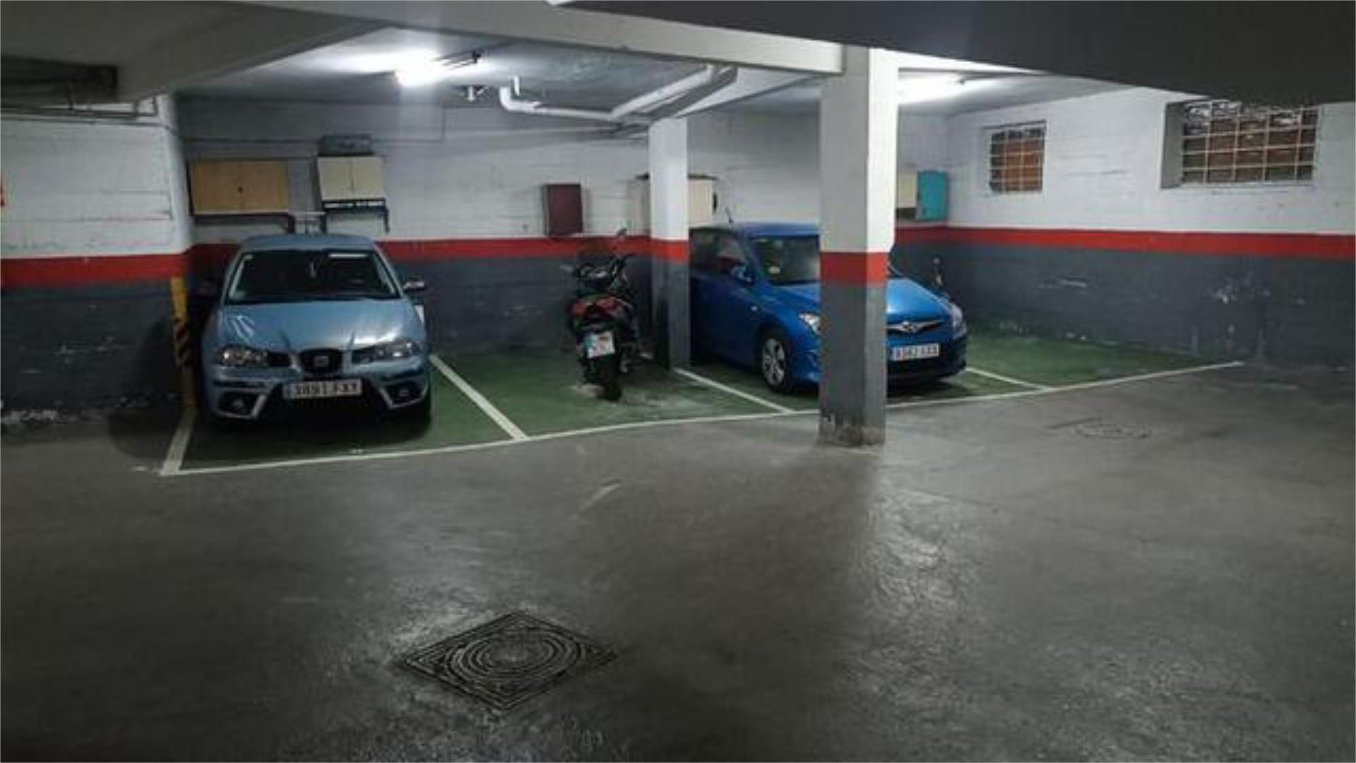 Parking de Garaje de alquiler en  Madrid Capital