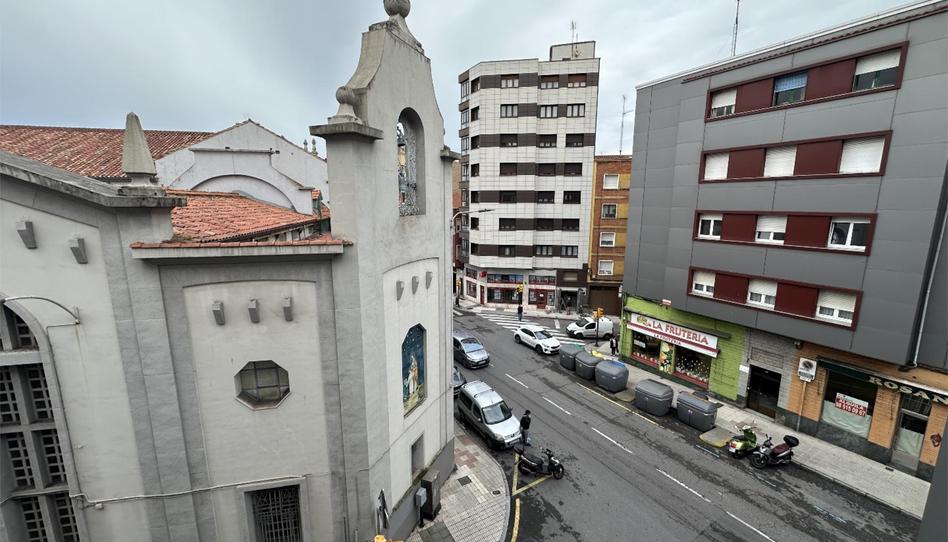 Pis en venda a Avenida Hermanos Felgueroso, 49, Ceares, Asturias - imatge 1 Foto 1 de Pis en venda a Avenida Hermanos Felgueroso, 49, Ceares, Asturias