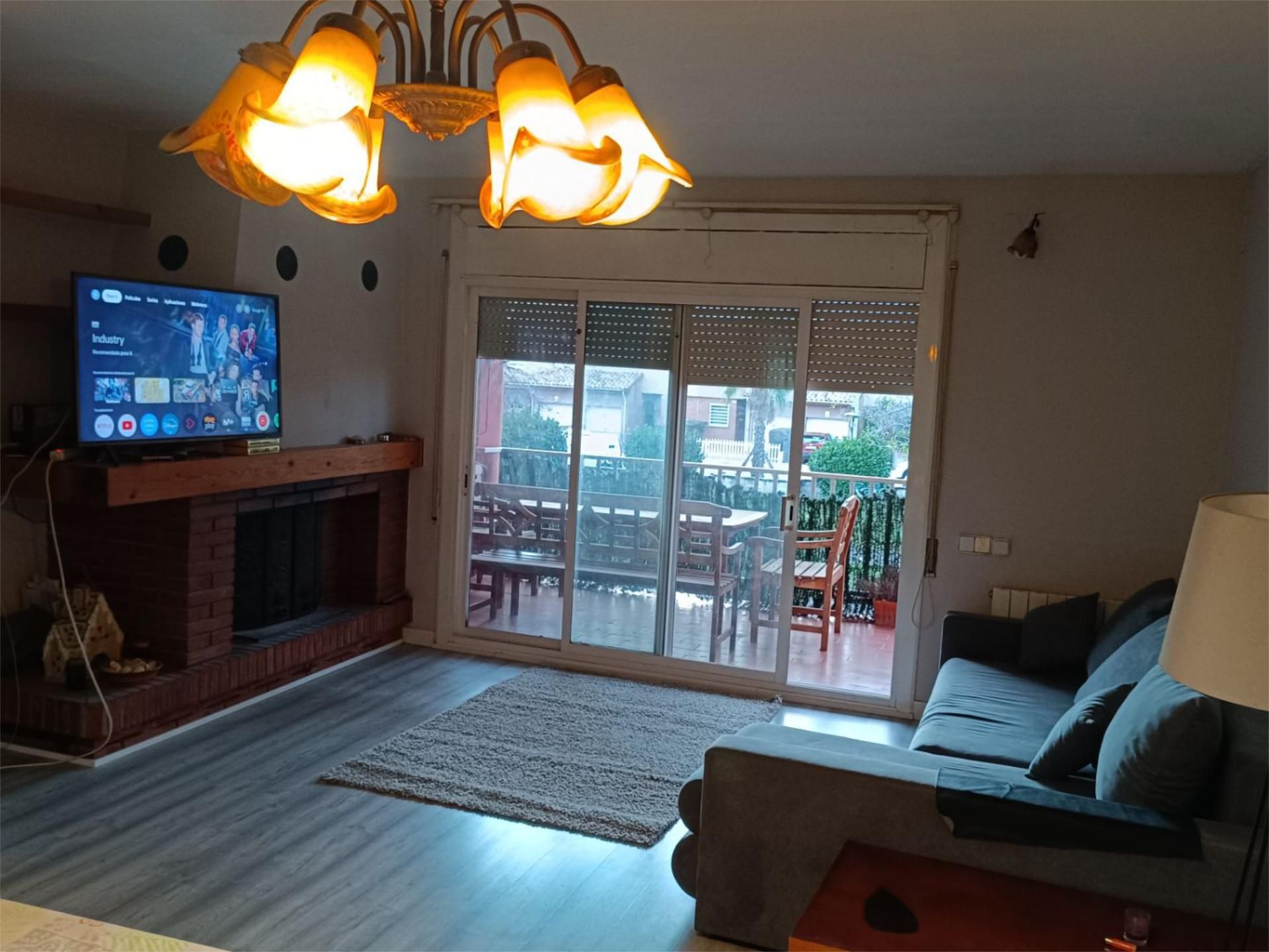 Living room of Single-family semi-detached for sale in Castellar del Vallès  with Air Conditioner and Terrace