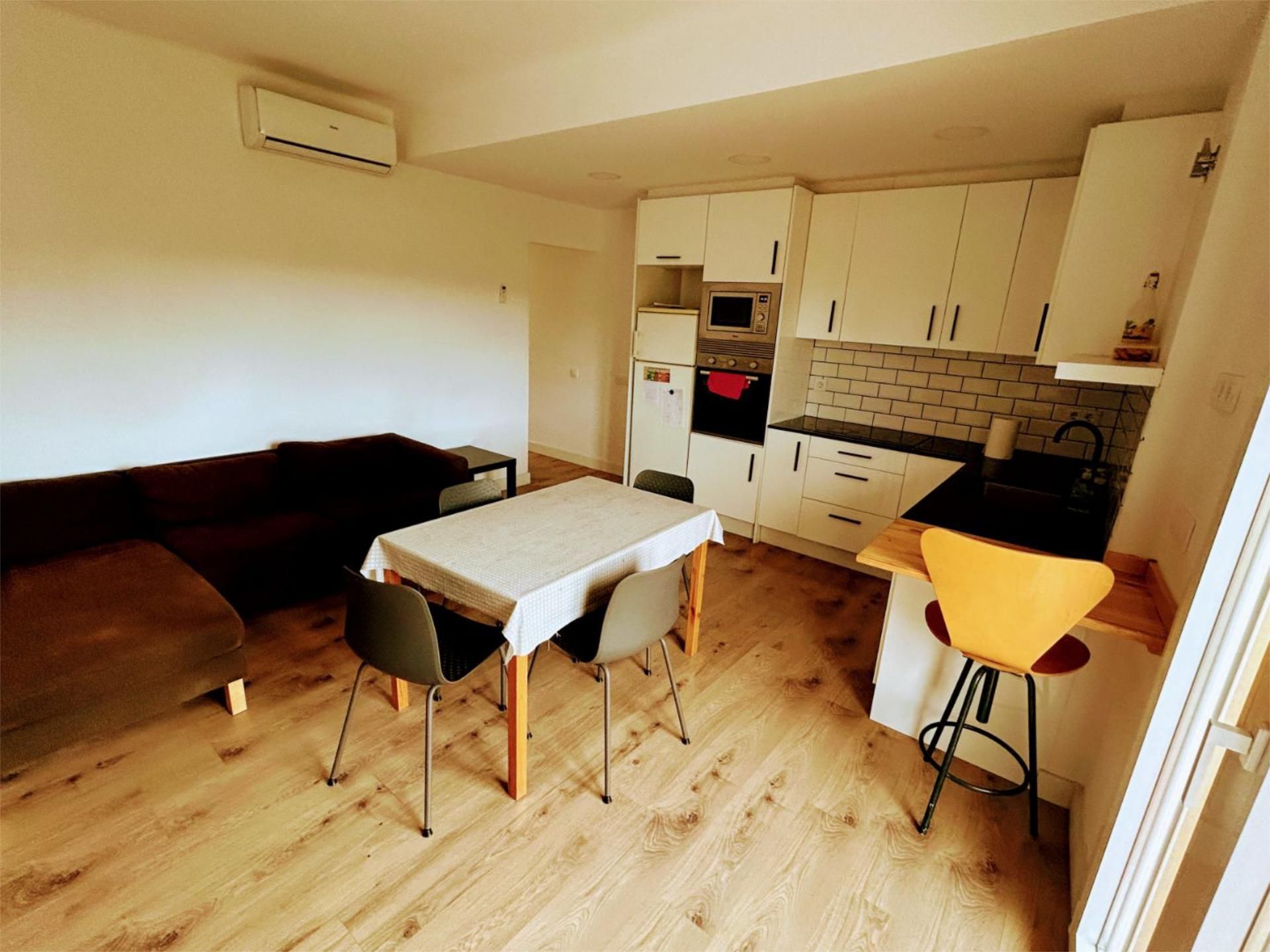 Pis de lloguer a Carrer del Carme, 38, Girona Capital Cuina de Pis de lloguer en Girona Capital amb Aire condicionat i Balcó