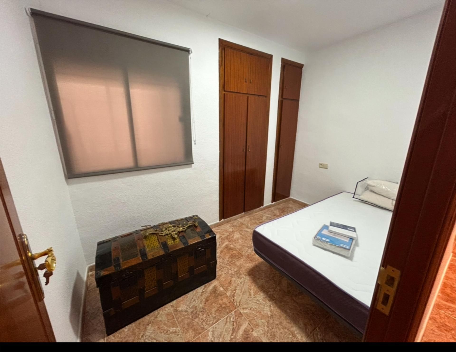 Bedroom of Flat to share in Motril  with Air Conditioner and Furnished