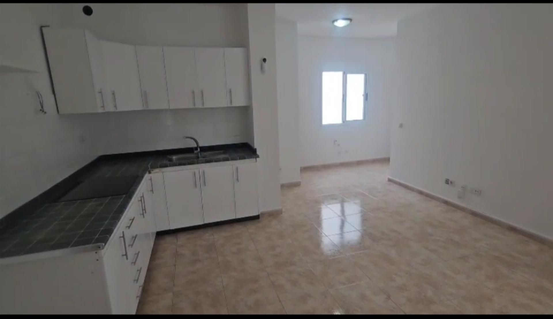 Kitchen of Flat for sale in Santa Lucía de Tirajana  with Furnished, Washing machine and Video intercom