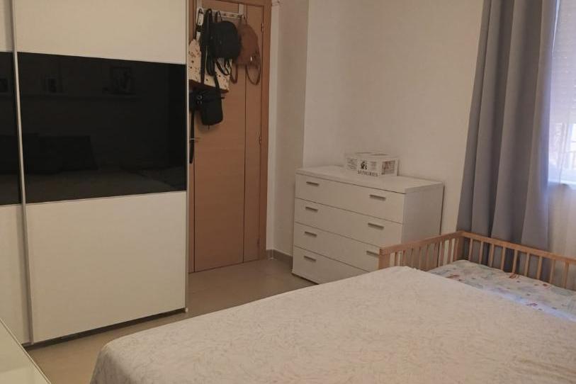 Pis per a compartir a Calle Valladolid, 66, Bajadilla - Fuente Nueva, Cádiz - imatge 1 Foto 1 de Pis per a compartir a Calle Valladolid, 66, Bajadilla - Fuente Nueva, Cádiz