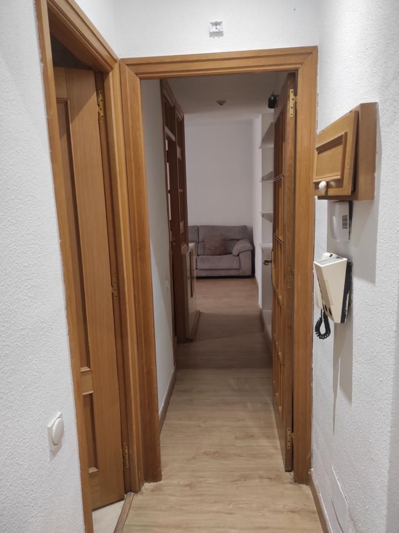 Pis de lloguer a Calle del Gobernador, 6, Centro - Casco Histórico Pis de lloguer en San Lorenzo de El Escorial amb Calefacció, Forn i Rentadora