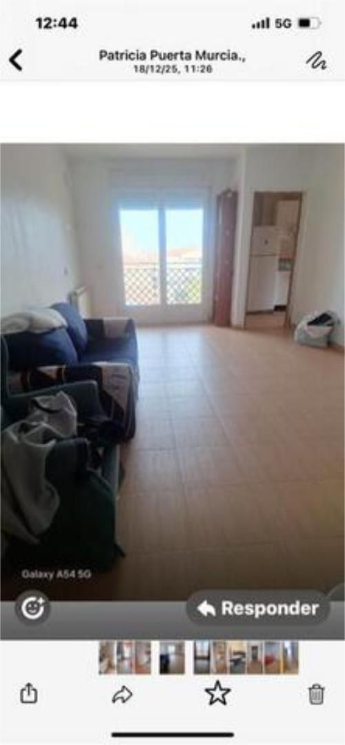 Flat to share in Puerta de Murcia - Colegios Living room of Flat to share in Ocaña with Heating, Terrace and Pets allowed