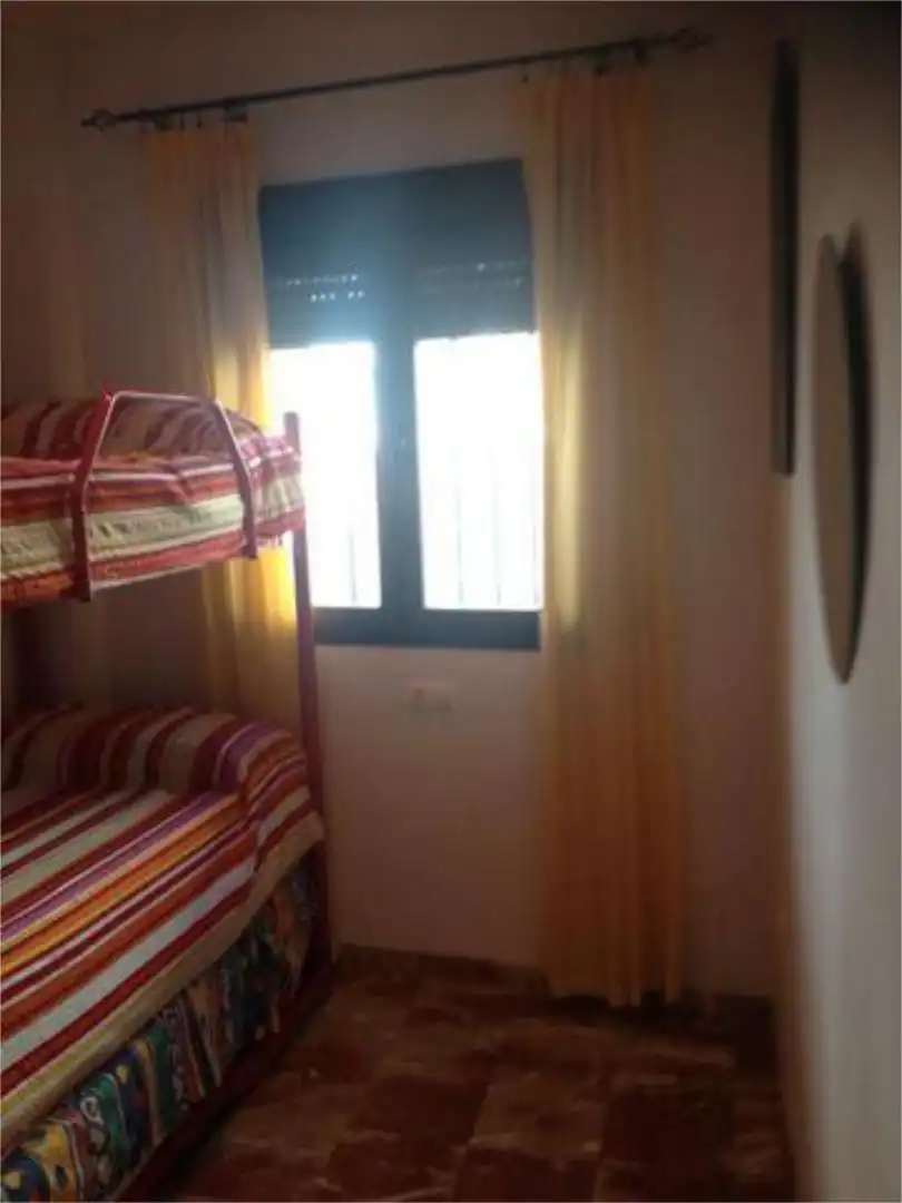 Habitación de Piso en venta en Montefrío con Amueblado