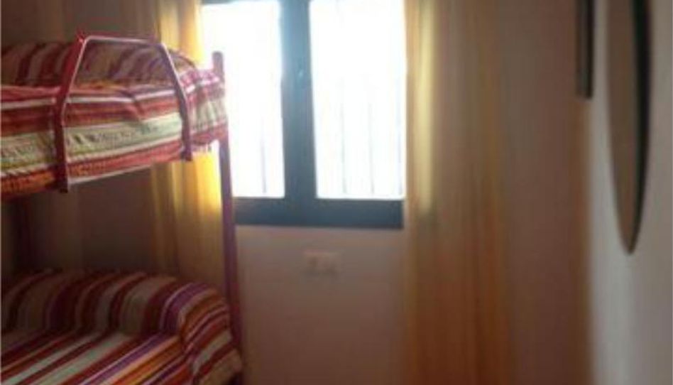 Piso en venta en Montefrío, Granada - imagen 1 Foto 1 de Piso en venta en Montefrío, Granada