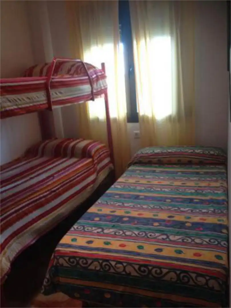 Habitación de Piso en venta en Montefrío con Amueblado
