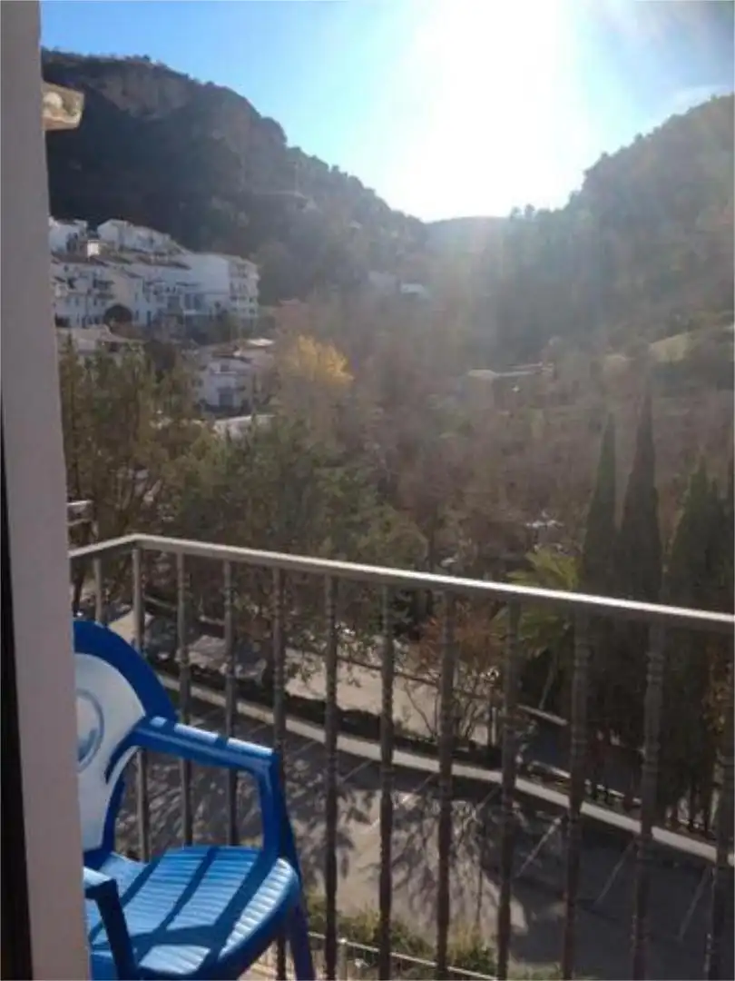 Vista exterior de Piso en venta en Montefrío con Amueblado
