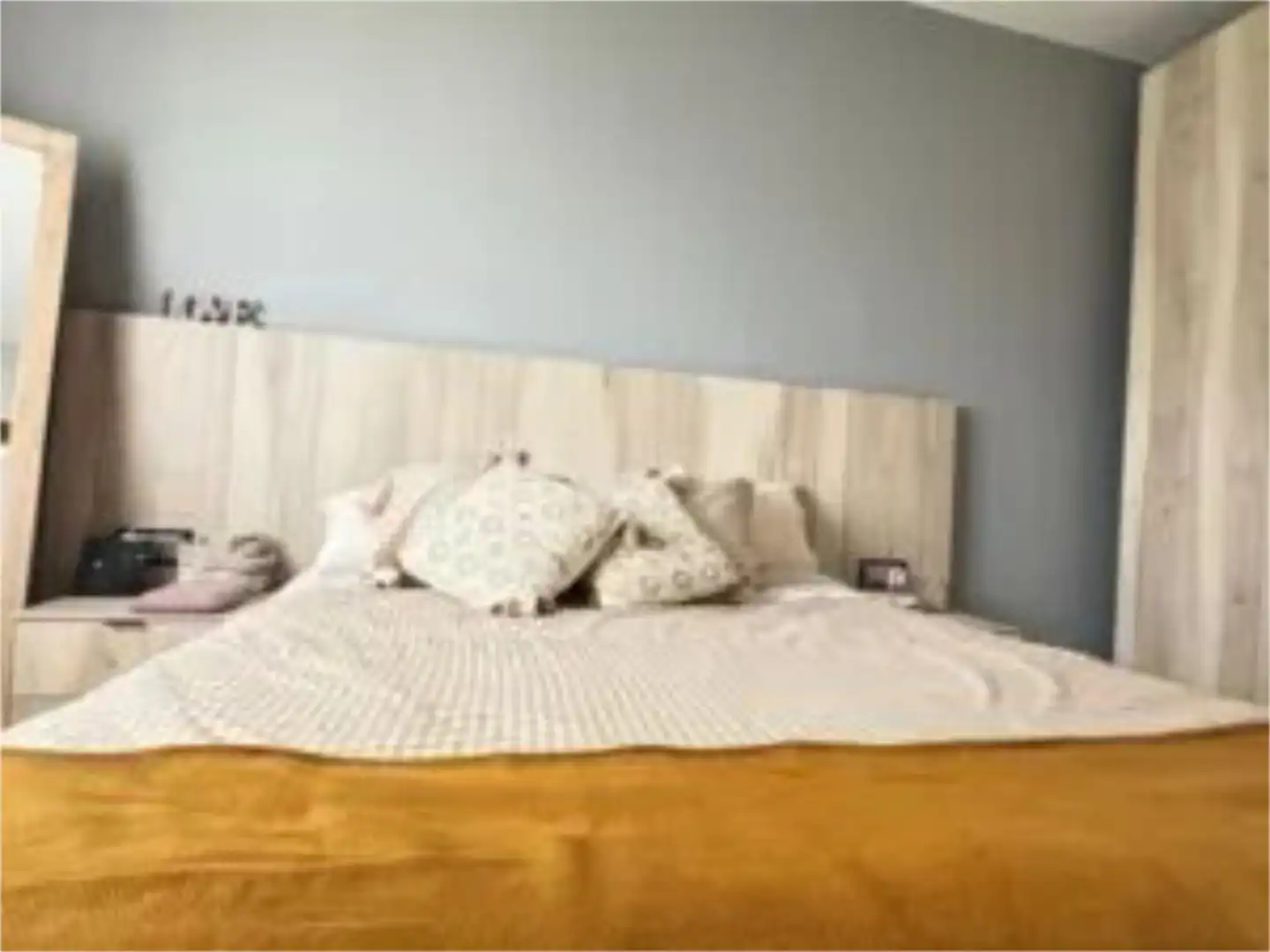 Bedroom of Flat for sale in Terrassa  with Air Conditioner, Terrace and Balcony