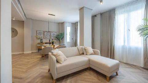 Foto 3 de Piso en venta en Gran Via de Les Germanies, 7, El Pla del Remei, Valencia