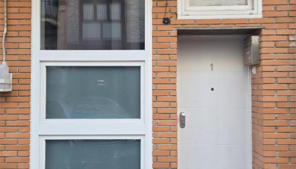 Piso de alquiler en Calle de Matilde Hernández, 51, Vista Alegre, Madrid - imagen 1 Foto 1 de Piso de alquiler en Calle de Matilde Hernández, 51, Vista Alegre, Madrid