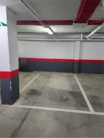 Garaje en Alquiler en Martín Carpena - Torre del Río