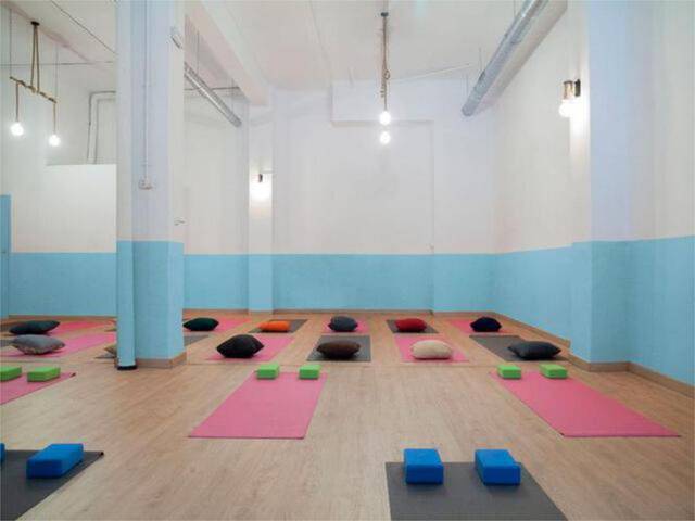 Local comercial en Alquiler en Barrio de Patraix