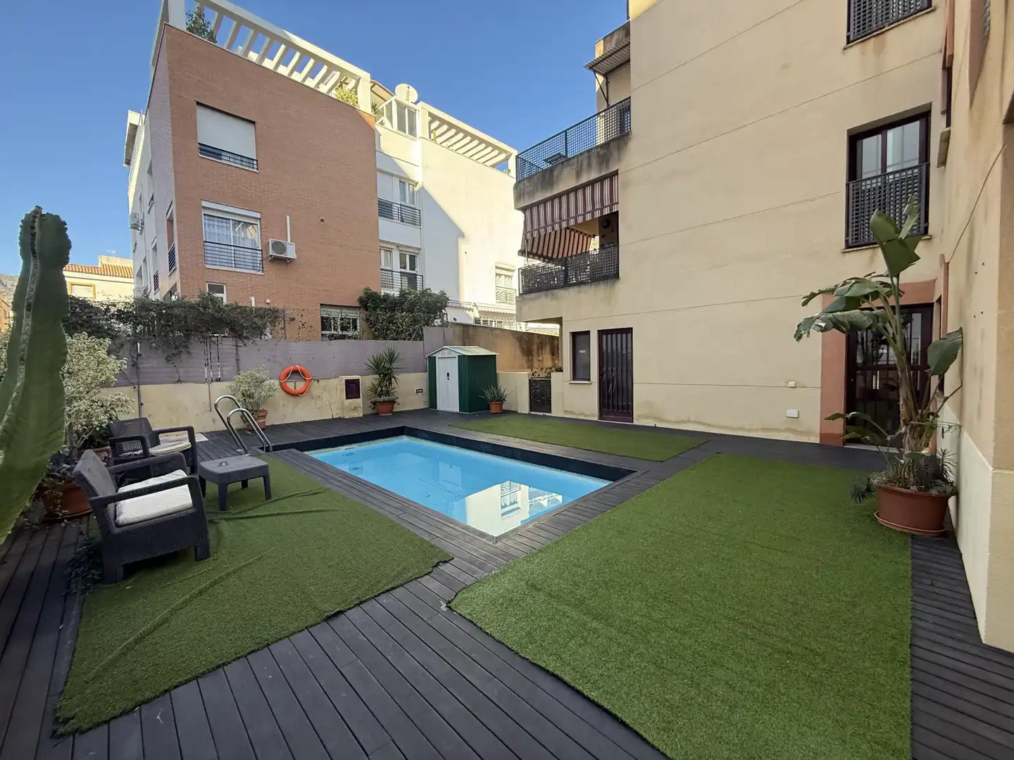 Piso en venta en Calle Montmatre, 9, Calvario Piscina de Piso en venta en Torremolinos con Jardín privado, Terraza y Piscina