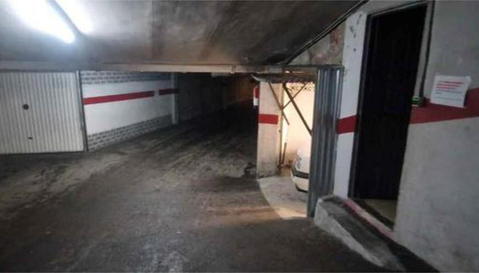 Garage to rent in Versalles, Avilés - image 1 Photo 1 of Garage to rent in Versalles, Avilés