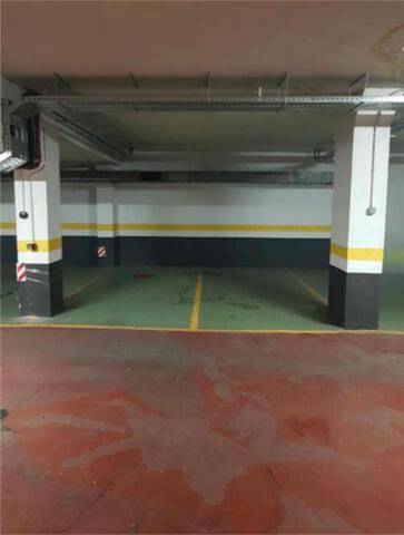 Garaje en Alquiler en Hispanoamérica - Bernabéu