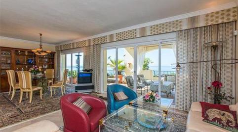 Foto 3 de Àtic en venda a Romana Playa, Marbella