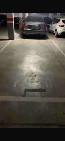 Garaje en Alquiler en Calle Tiziano, 6 en El Quiñón