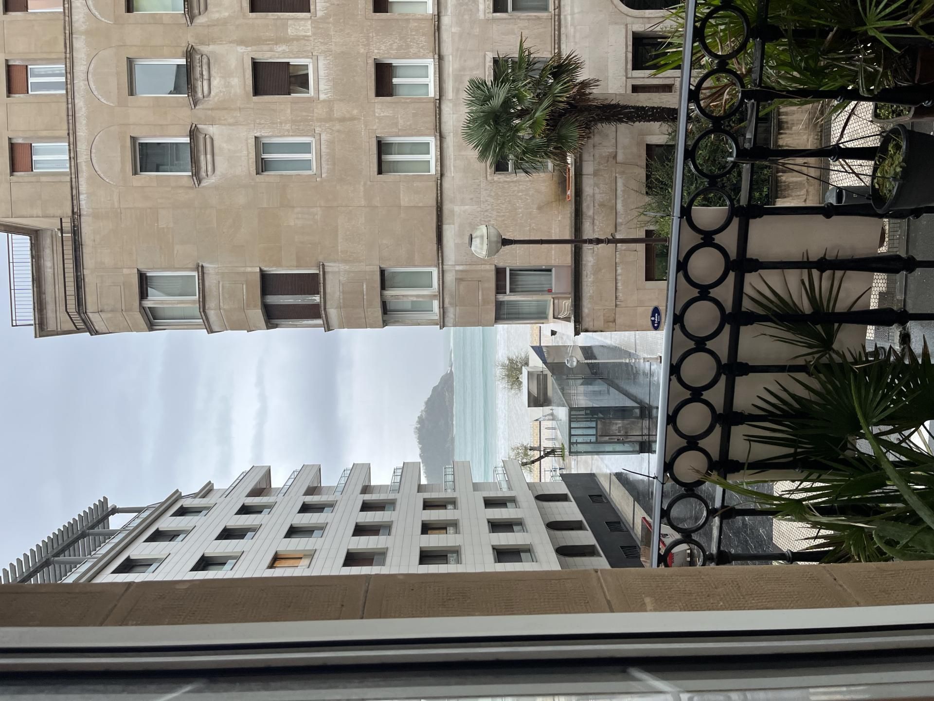 Exterior view of Flat to rent in Donostia - San Sebastián   with Heating, Terrace and Furnished