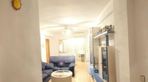 Foto 2 de Piso en venta en Calle Segismundo Moret, 64, Parque Victoria Eugenia, Málaga Capital