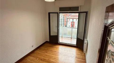 Foto 2 de Pis en venda a García Salazar Kalea, 34, Zabalburu, Bilbao