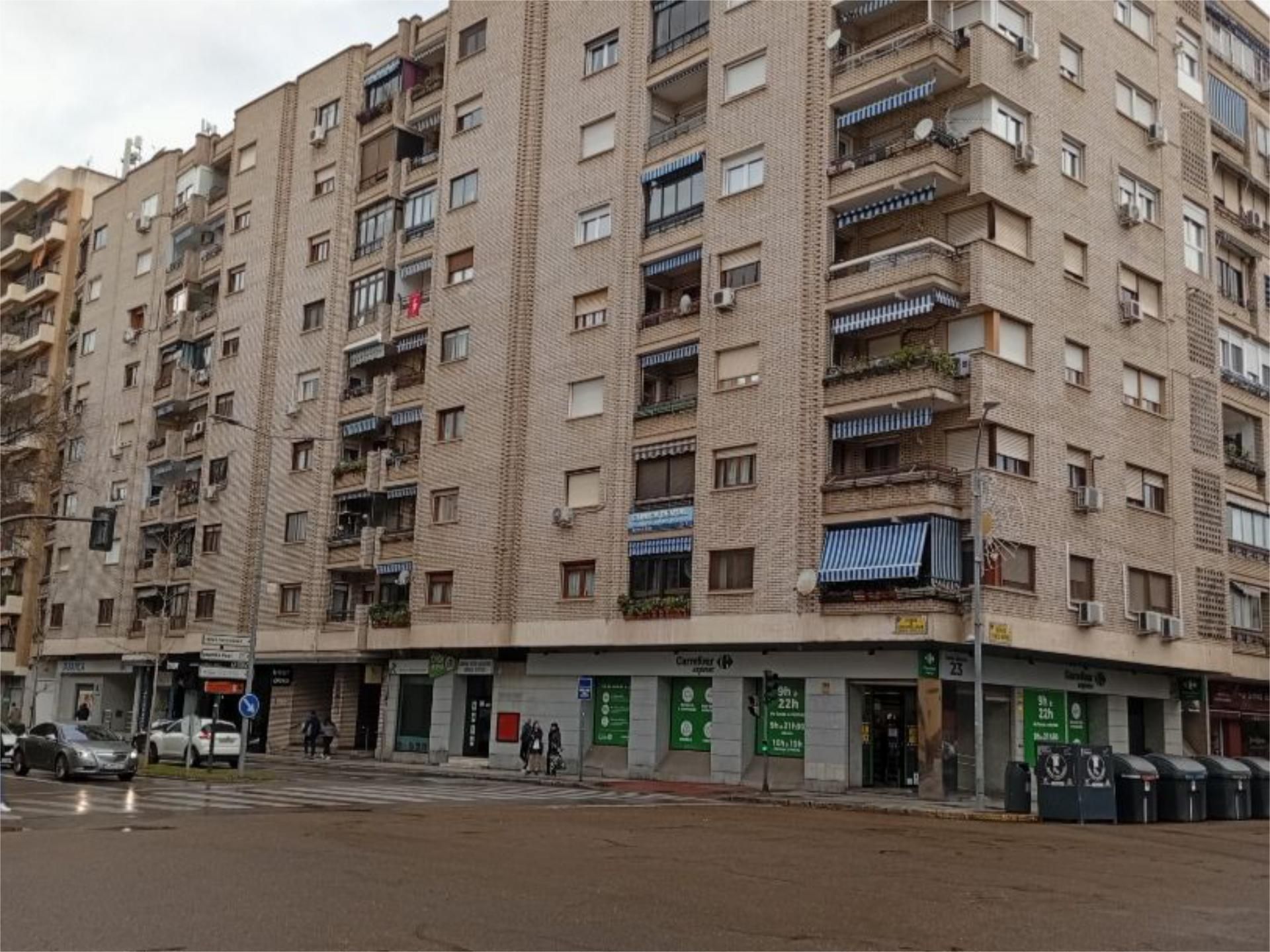 Flat to share in Avenida de Cristobal Colón, 14, Santa Marina