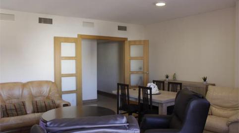 Foto 3 de Piso de alquiler en Torredelcampo, Jaén