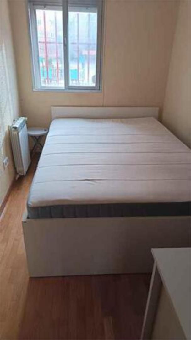 Bedroom of Flat for sale in  Madrid Capital