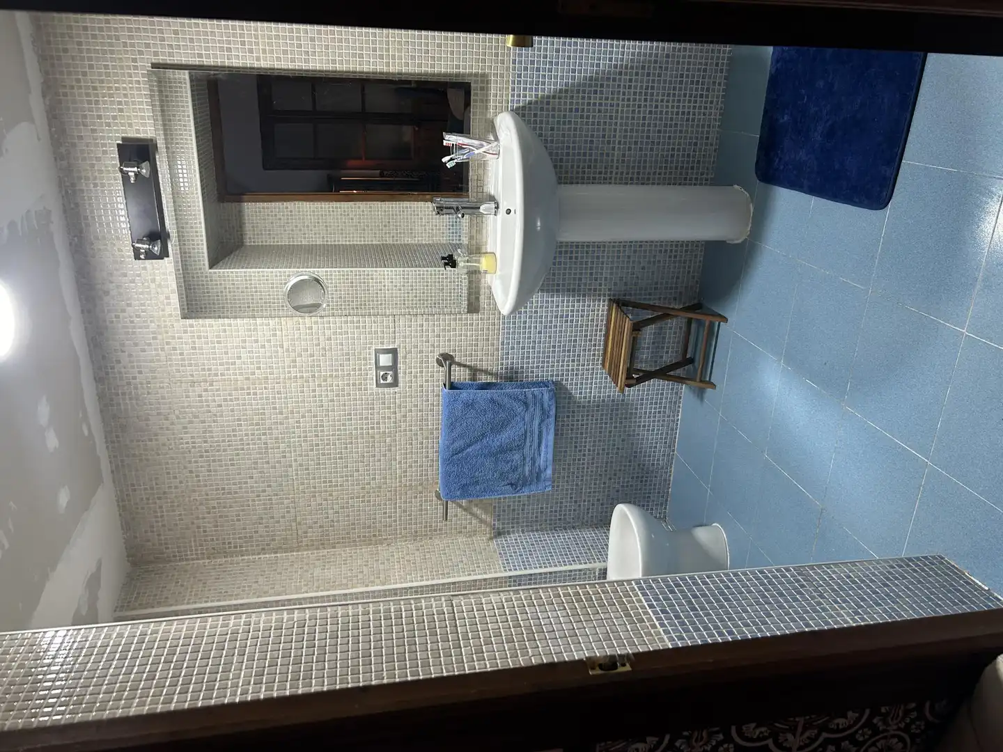 Casa adosada en venta en Callejón de la Luna, 1, Fuente Obejuna Baño de Casa adosada en venta en Fuente Obejuna con Calefacción, Jardín privado y Terraza