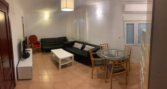 Piso en Alquiler en Calle Avellana, 5 en Cruz Roja