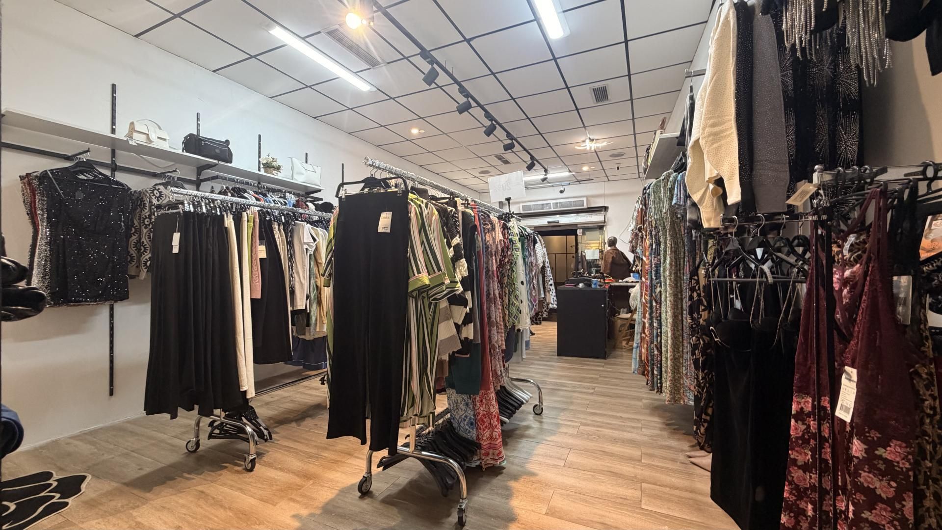 Local en traspaso en  Barcelona Capital con Aire acondicionado