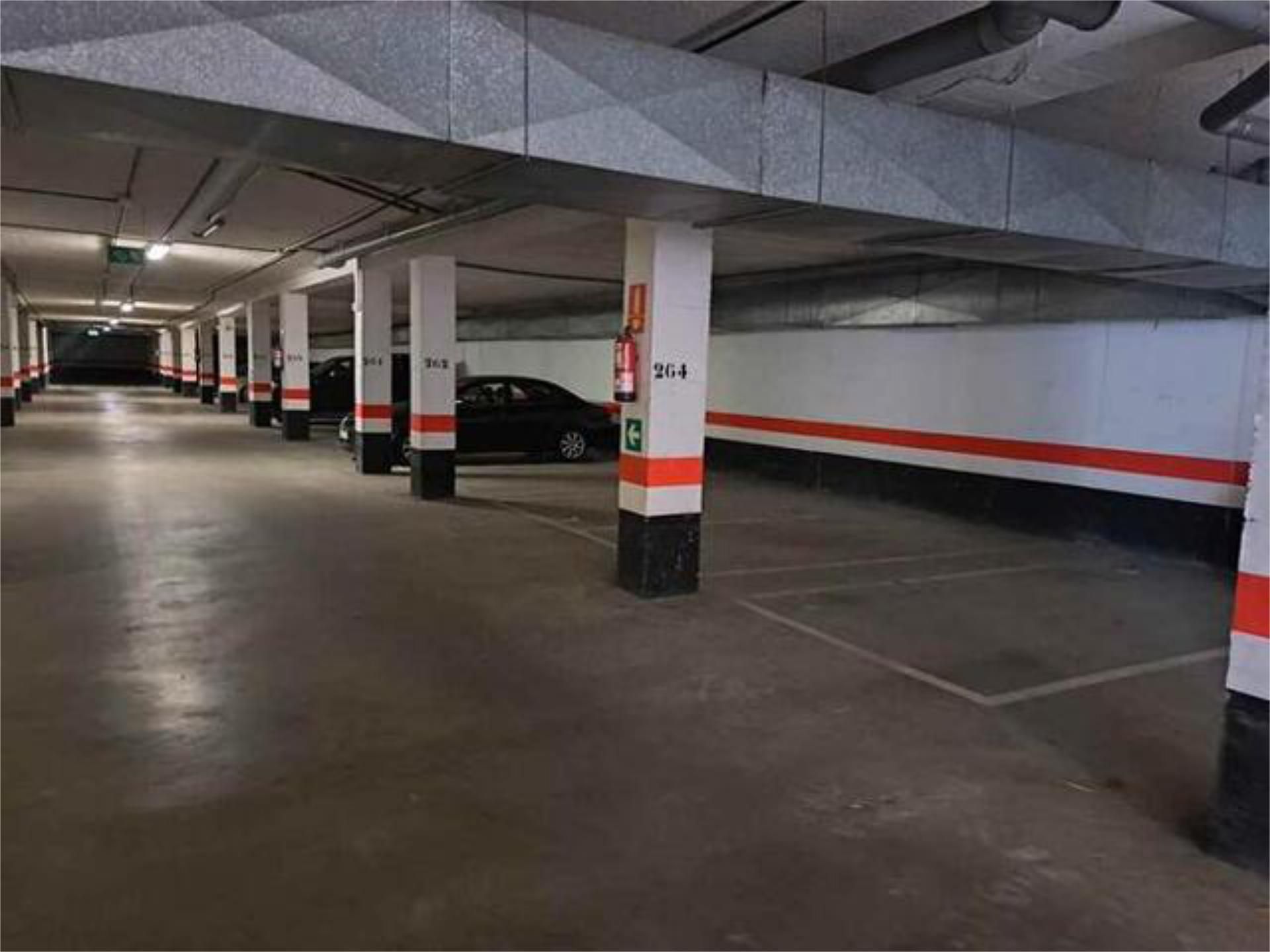 Parking of Garage to rent in Getxo 