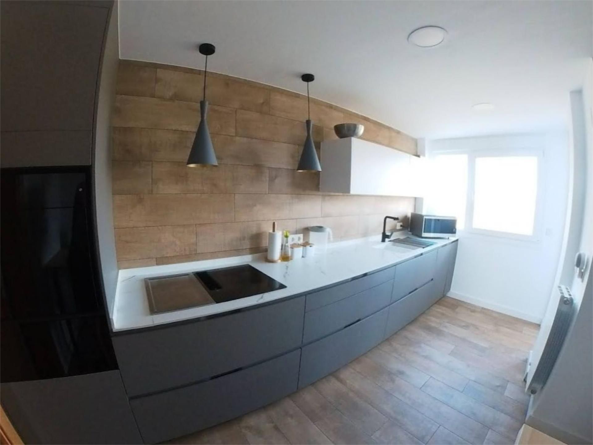 Cuina de Pis en venda en Atarfe amb Aire condicionat, Terrassa i Piscina