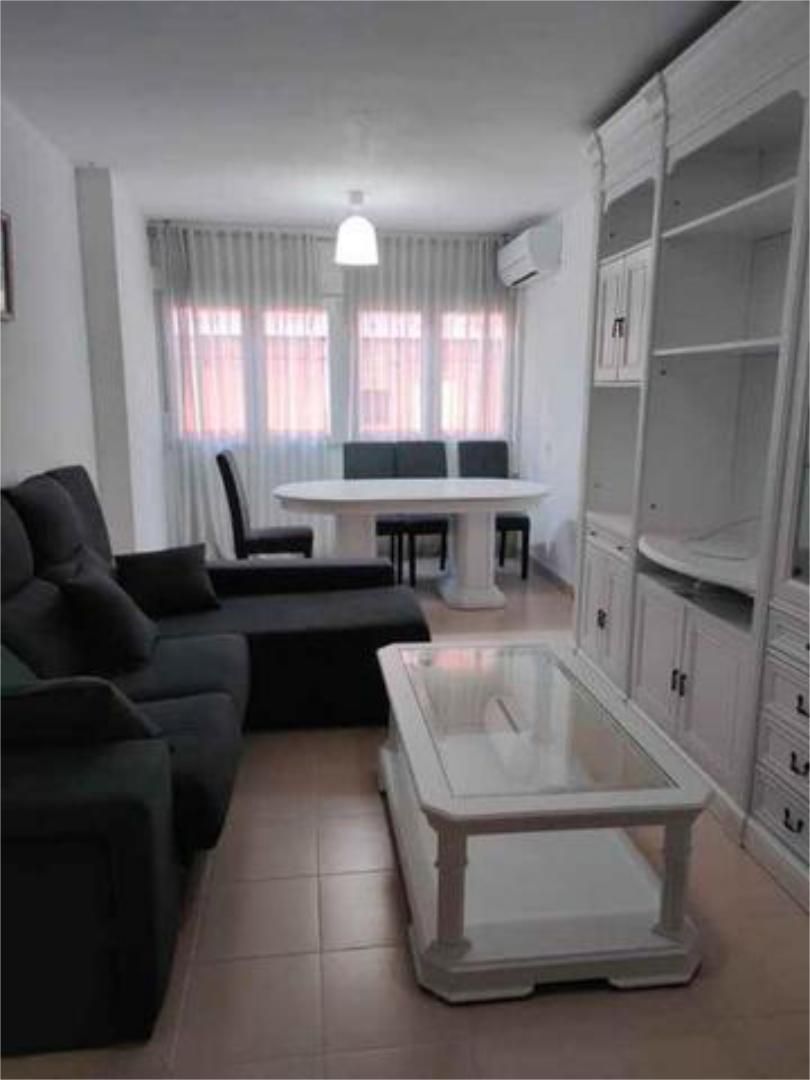 Flat to rent in Hospital