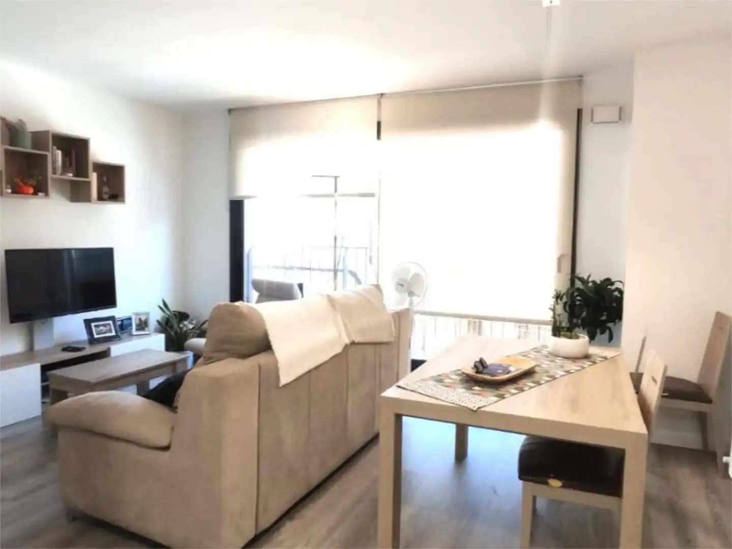 Wohnung zum Verkauf in Carrer de Rafael Roig, 9, Cementiri Vell Wohnzimmer von Wohnung zum Verkauf in Terrassa mit Terrasse und Balkon