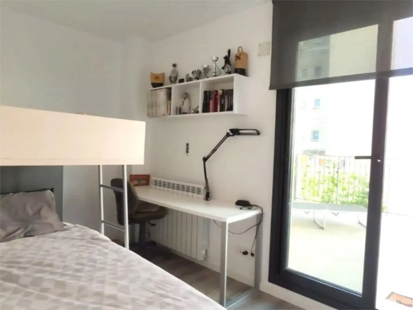 Wohnung zum Verkauf in Carrer de Rafael Roig, 9, Cementiri Vell Schlafzimmer von Wohnung zum Verkauf in Terrassa mit Terrasse und Balkon