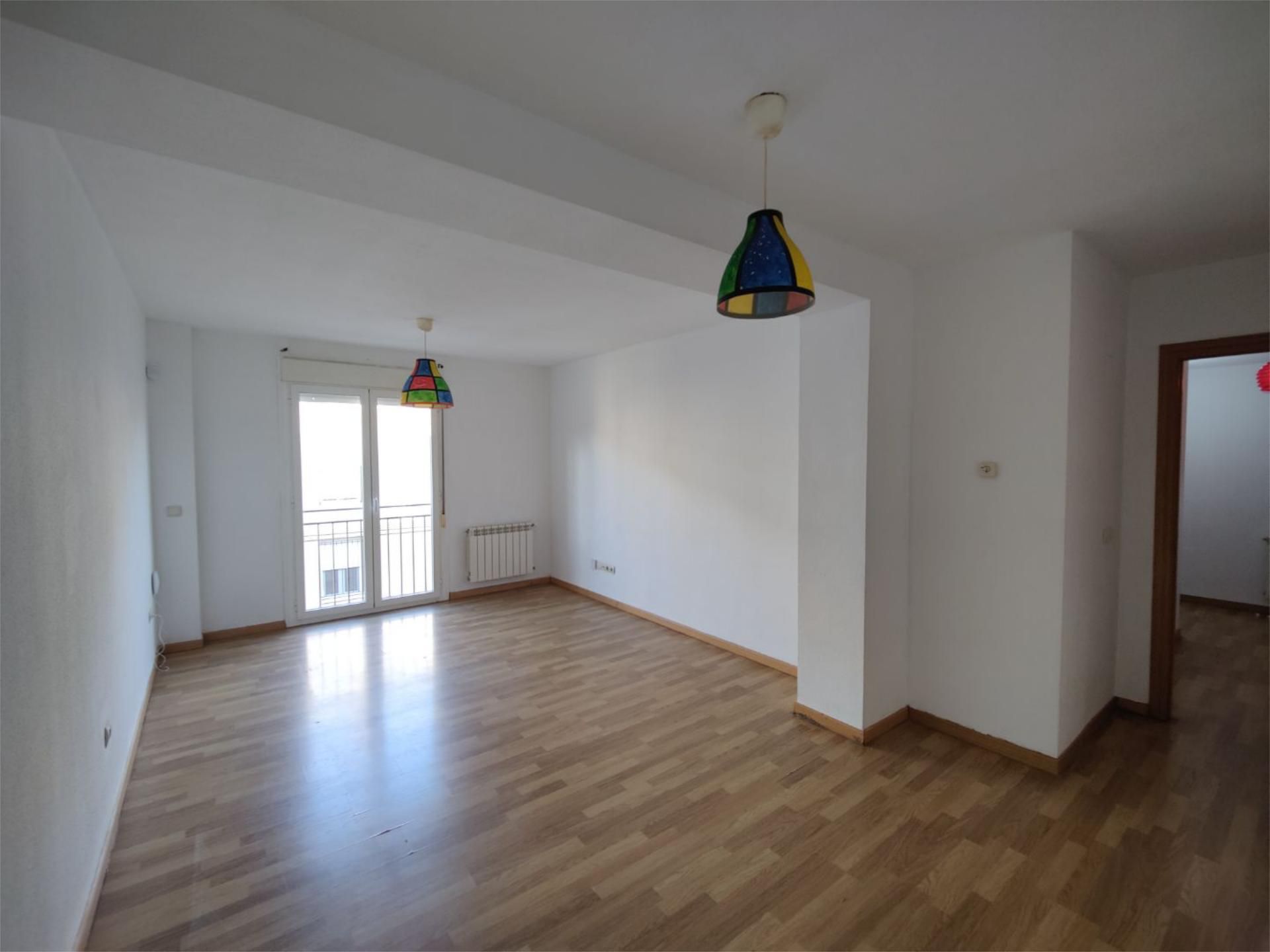 Sala de estar de Piso de alquiler en San Martín de la Vega con Calefacción, Jardín privado y Parquet