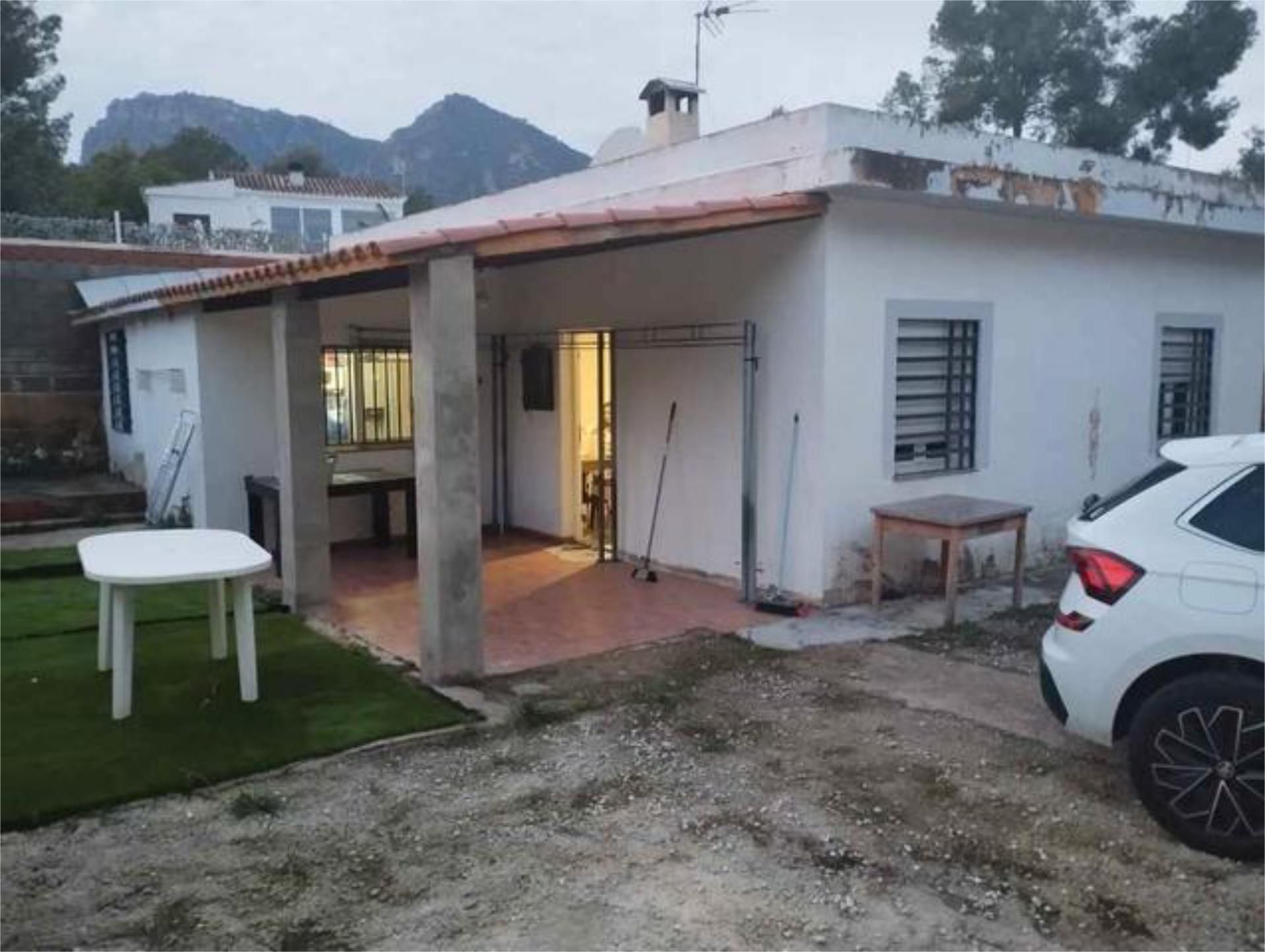 Exterior view of Single-family semi-detached for sale in Albalat dels Tarongers  with Terrace and Swimming Pool