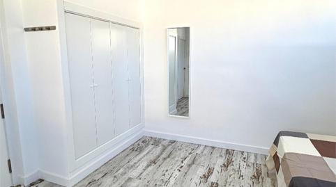 Foto 3 de Pis de lloguer a Calle República Uruguay, 4, Valdepasillas - La Paz - Huerta Rosales, Badajoz Capital