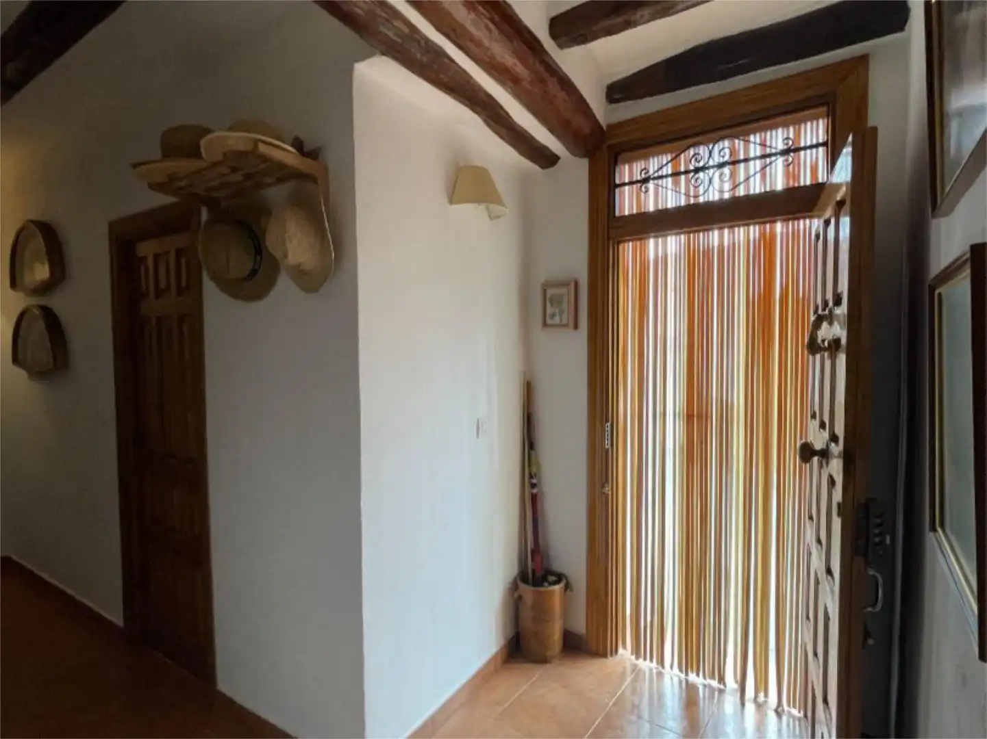 Casa adosada en venta en Alpujarra de la Sierra Casa adosada en venta en Alpujarra de la Sierra con Terraza