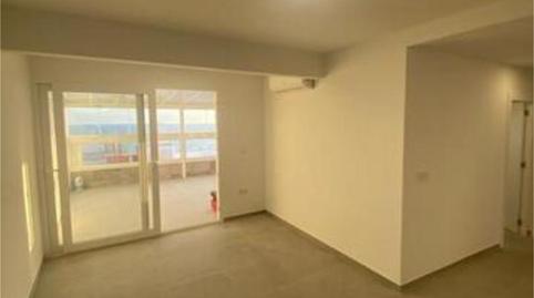 Foto 3 de Àtic en venda a Las Piscinas Naturales, Torrevieja