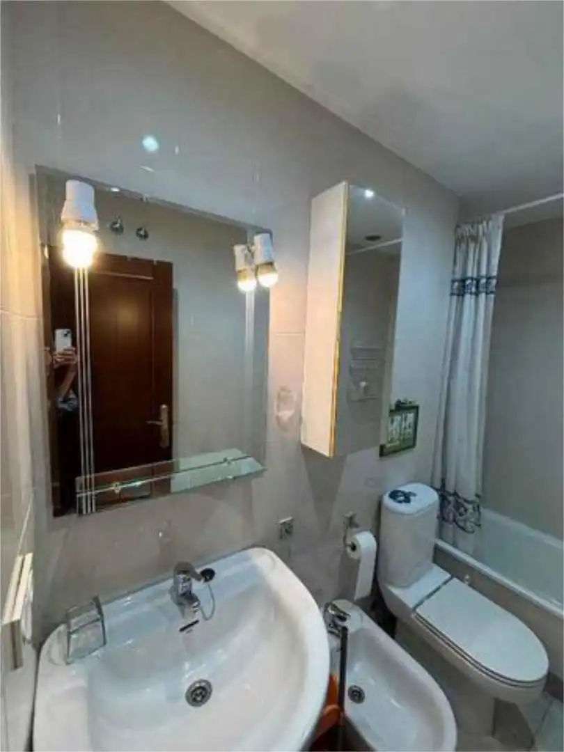 Baño de Piso de alquiler en Ribeira