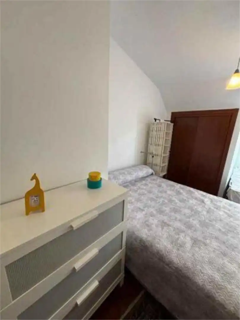 Habitación de Piso de alquiler en Ribeira