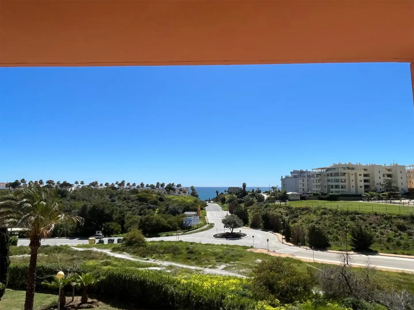 Vista exterior de Piso de alquiler en Mijas con Aire acondicionado, Calefacción y Jardín privado
