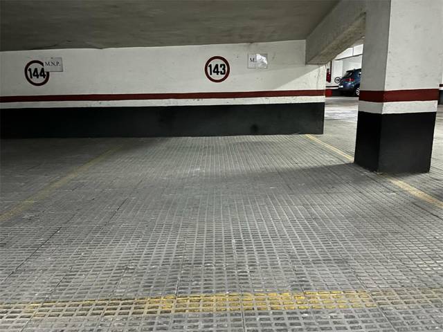 Garaje en Venta en Calle de Orense, 64 en Castillejos - Cuzco