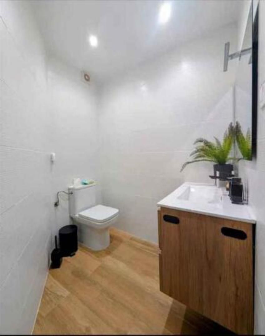 Bathroom of Flat to rent in Loja  with Terrace, Storage room and Furnished