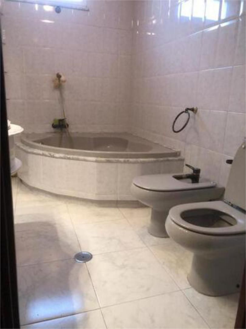 Bany de Casa adosada en venda en Barreiros amb Jardí privat, Terrassa i Traster